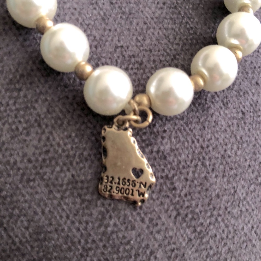 🌺Georgia Bracelet 🌺(3/$15)